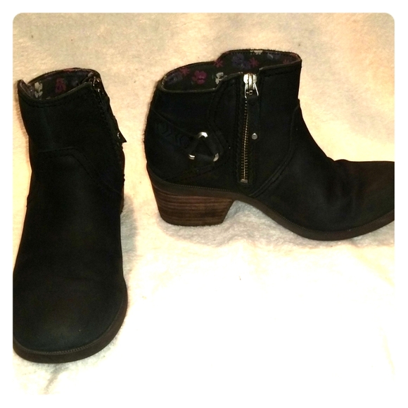 teva foxy ankle boots black